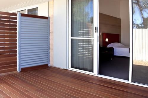 Crossroads Ecomotel Motel